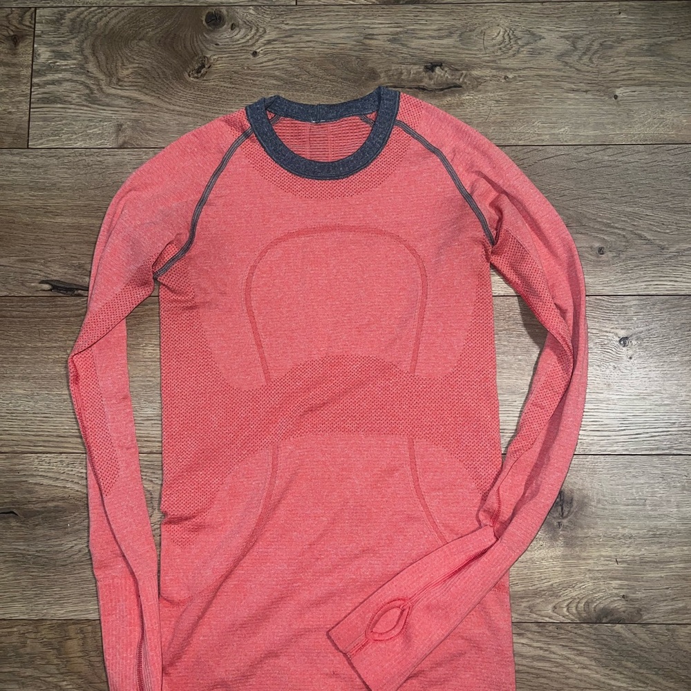 Lululemon Coral Long Sleeve Top